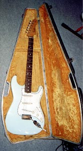 1965 Strat refinished Sonic Blue - 2002